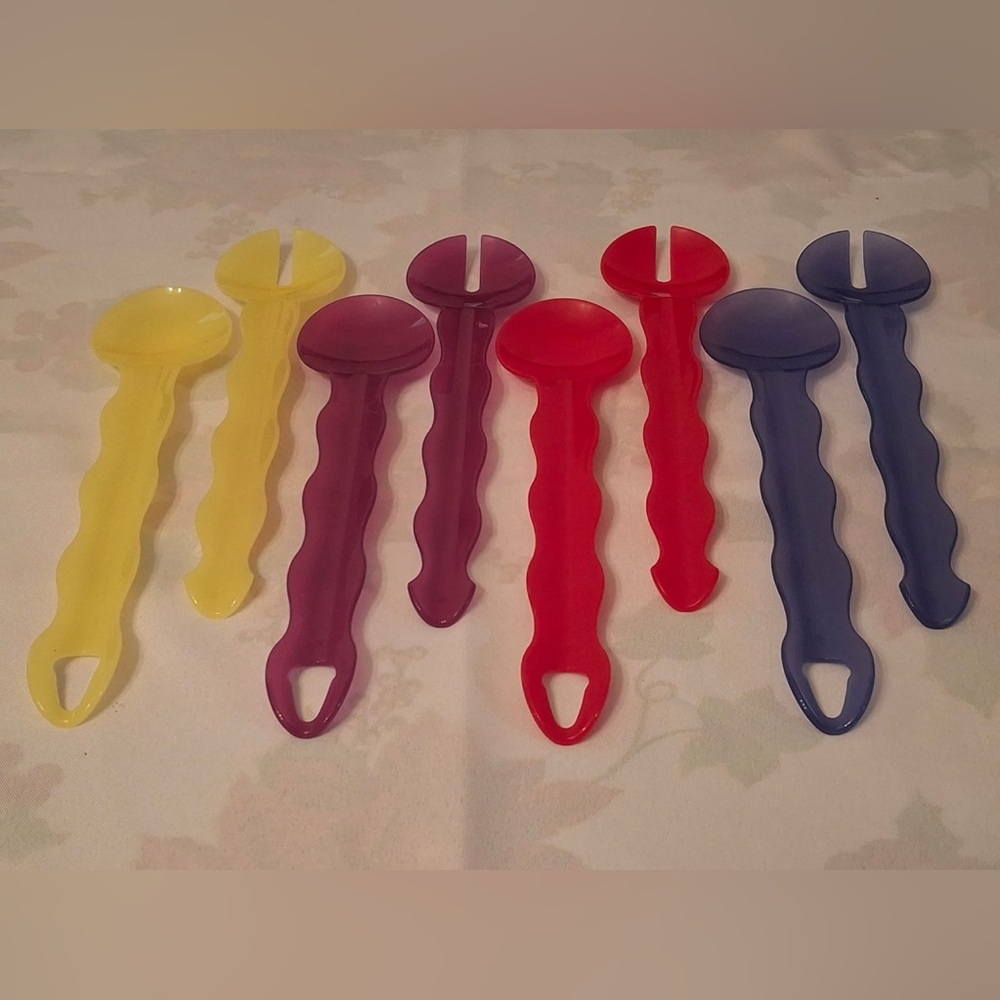 Tupperware Blue Impressions Salad Tongs Serving Fork and Spoon Set